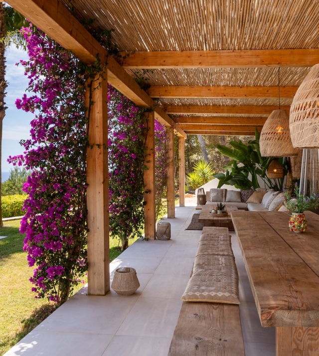 Resa Estates Ibiza for sale villa sea views koop lounge IG.jpg